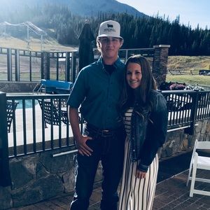 Meet your Posher, Shea